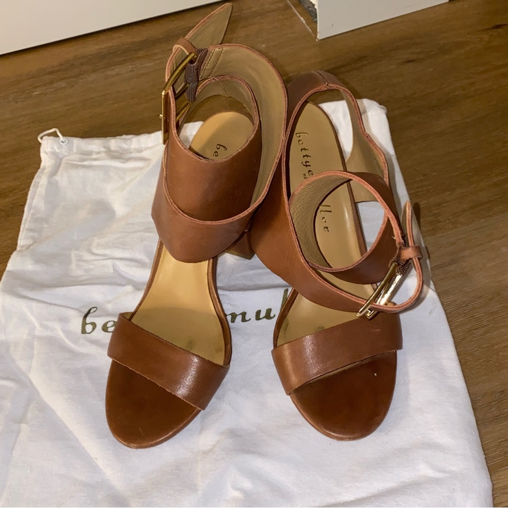 Bettye Muller Block Heels Sandals